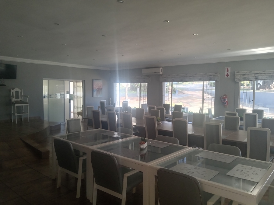 11 Bedroom Property for Sale in De Wildt North West